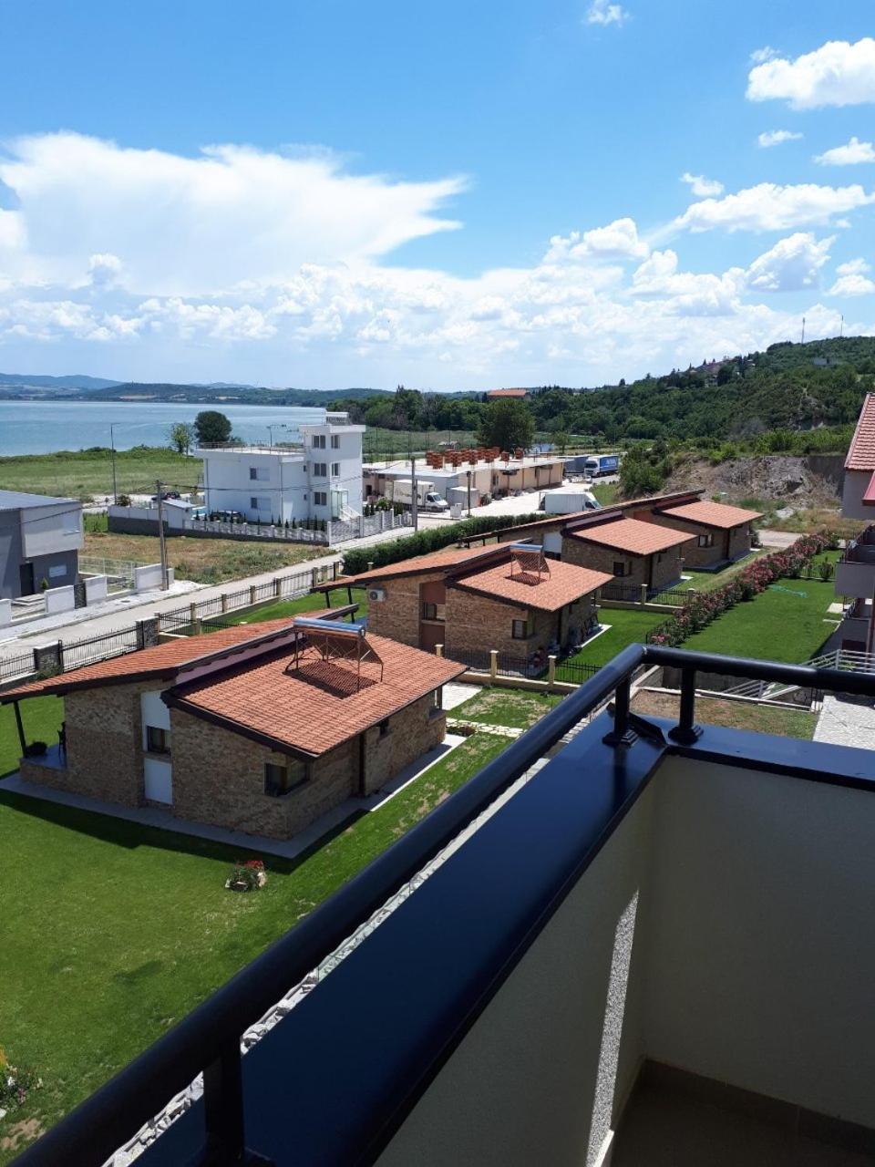 Apartments And Villas Janev Dojran Eksteriør billede