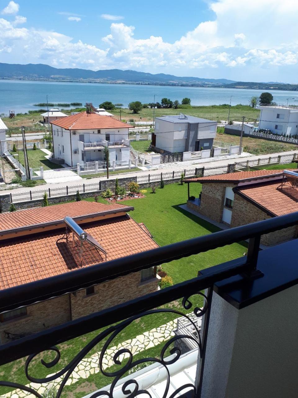 Apartments And Villas Janev Dojran Eksteriør billede